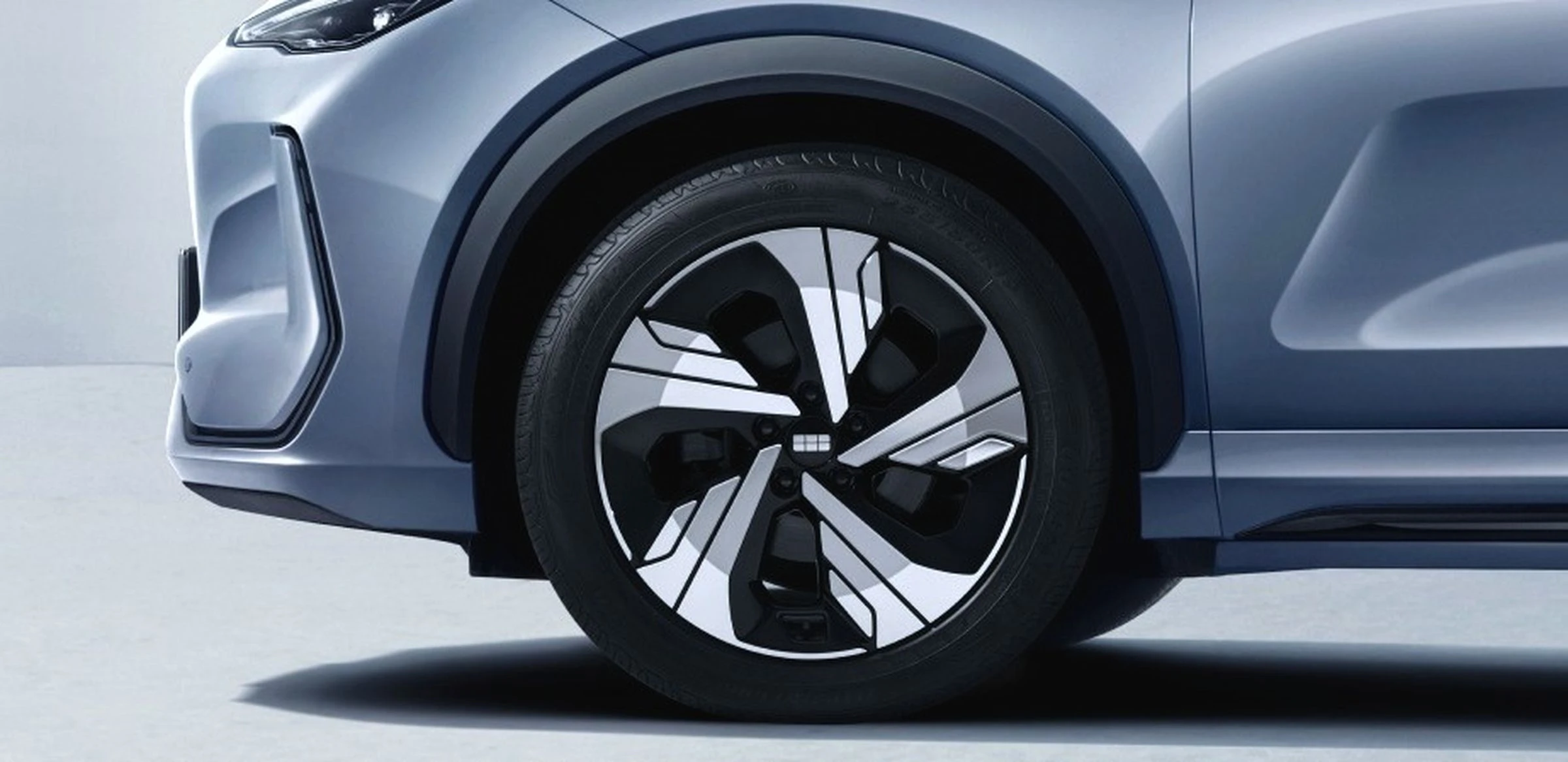 Geely Galaxy EX5 - Photo 6