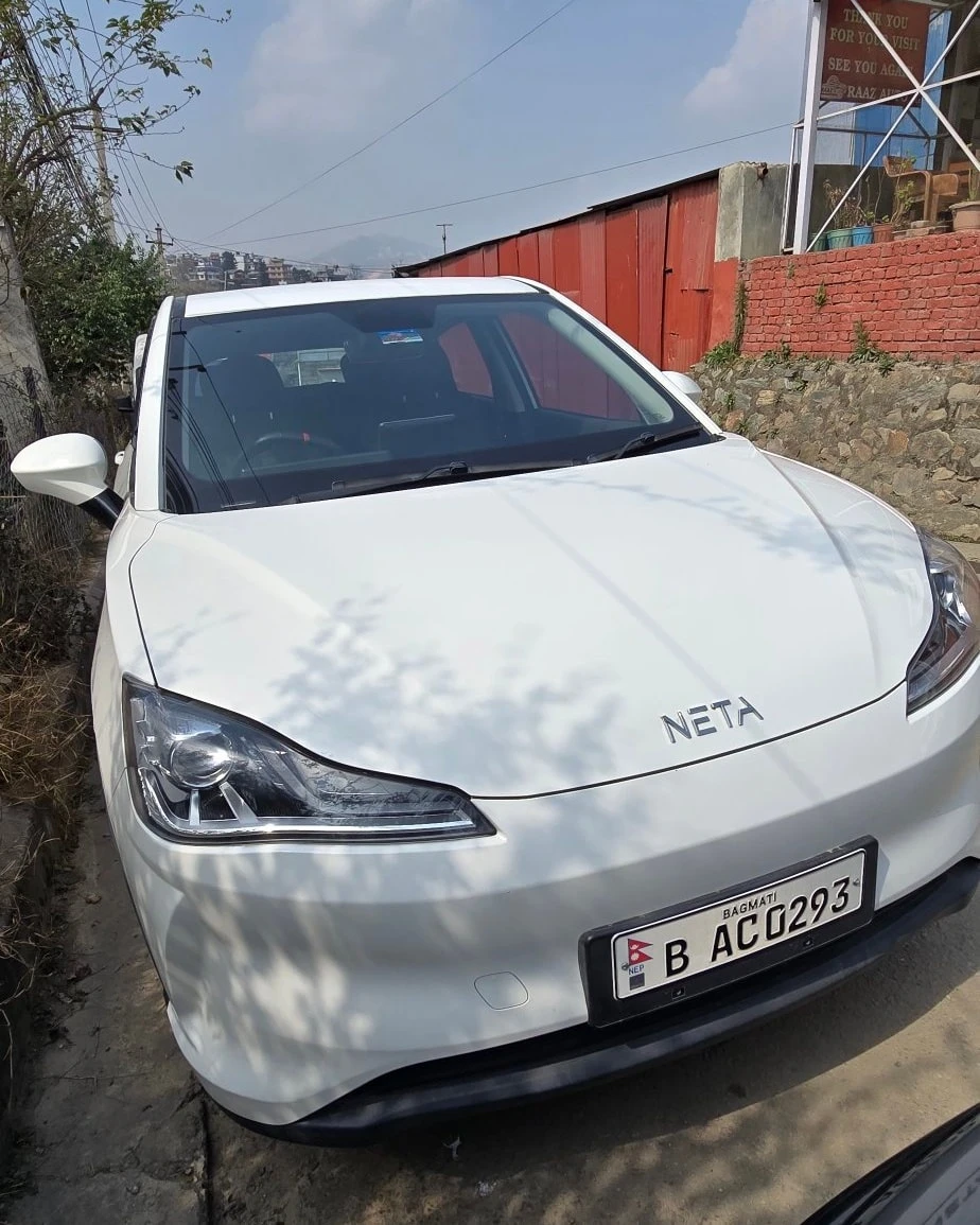Used 2022 Neta V EV - Photo 1