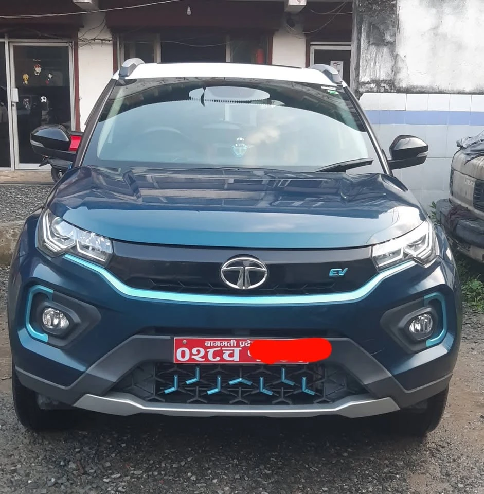 Used 2022 Tata Nexon EV XZ+ Lux - Photo 2