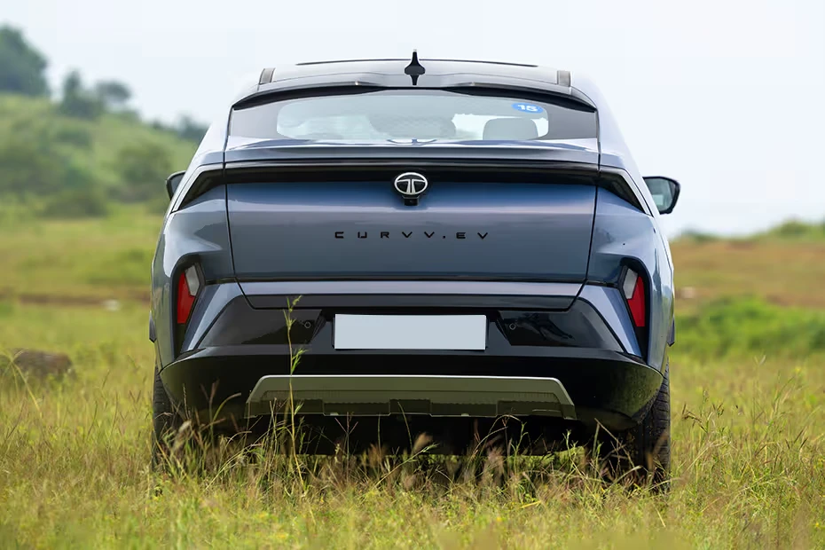 Tata Curvv EV 4