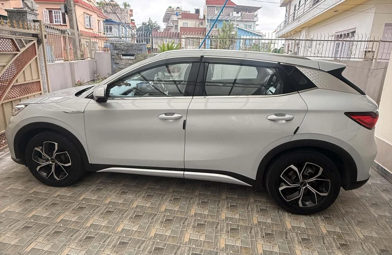 Used BYD ATTO 3 - Photo 2