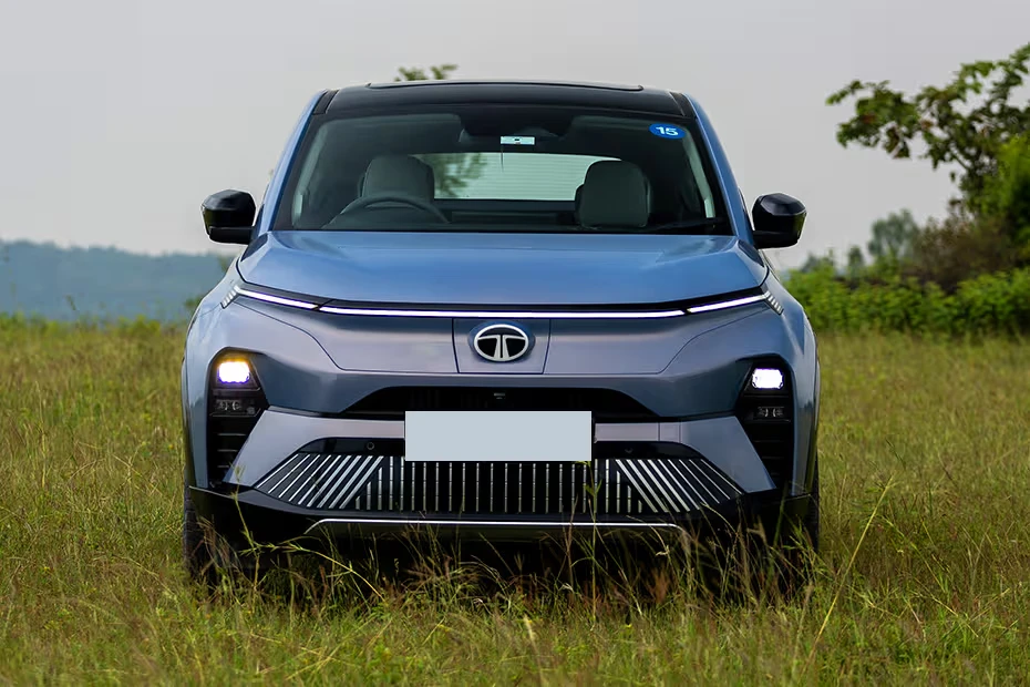 Tata Curvv EV 3